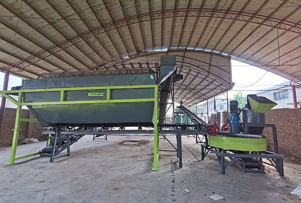 小型有機肥生產(chǎn)線設備建廠工藝方案